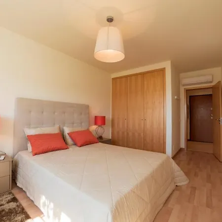 Beautiful 1 Bedroom Close To The Albufeira
